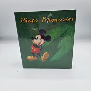 Disney Mickey Mouse Photo Memories‎ Green 2-Ring 4x6 Photo Album NEW